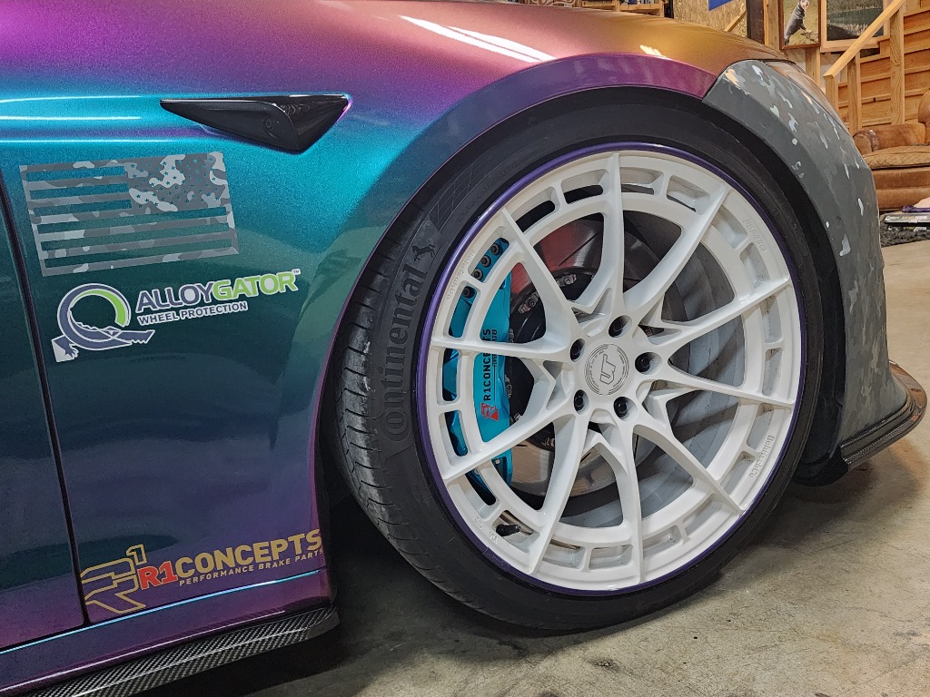 Tesla Model S charging with industry-leading Clean Sine Wave Equipment